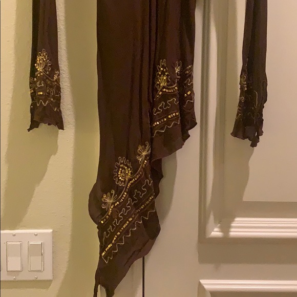 Beautiful swimsuit Beach cover-up - Picture 2 of 13